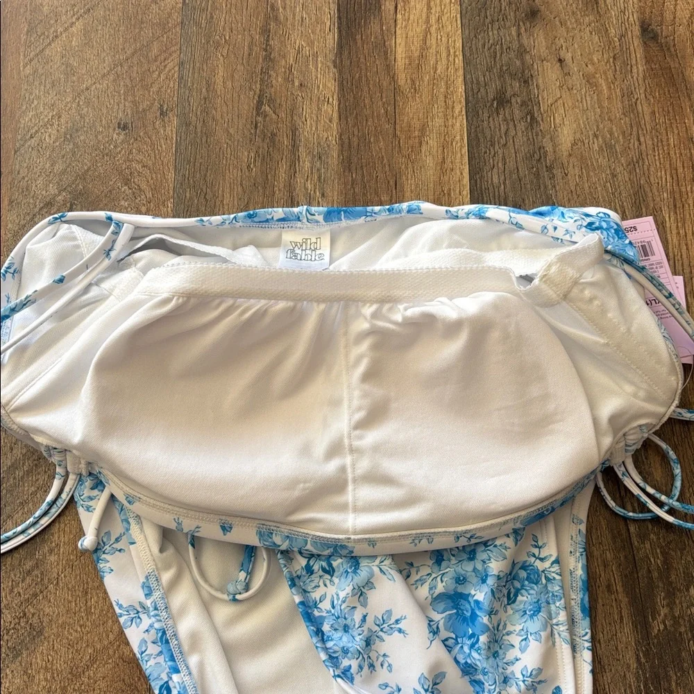 Wild Fable Blue and White Floral Extra High Leg Cheeky One Piece Swimsuit XL New